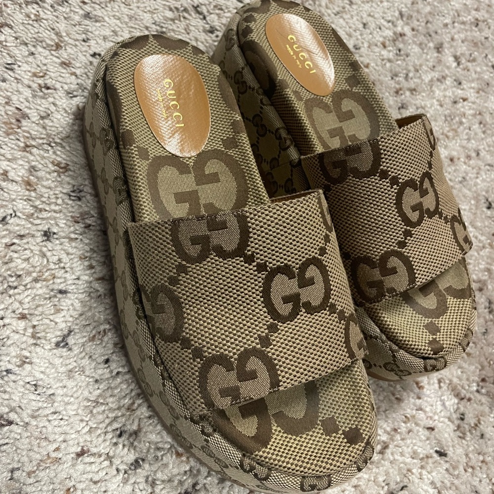 Authentic Gucci platform slide sandal